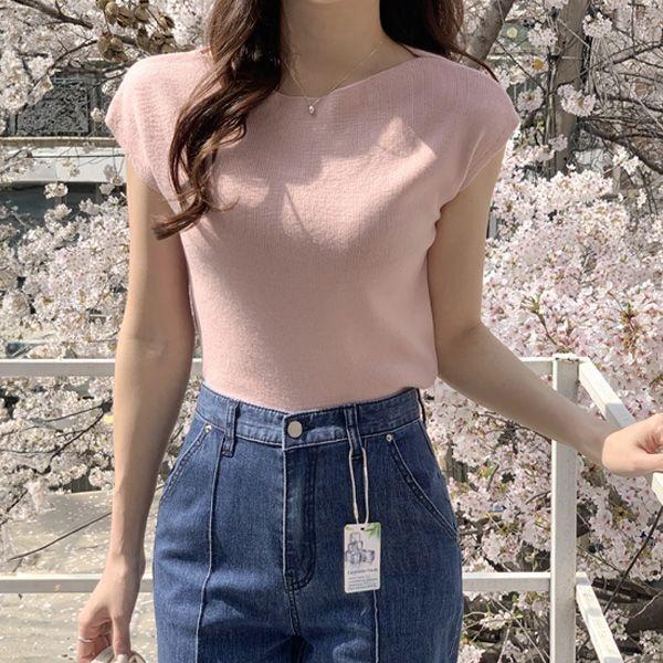 (여름내내) 에드 입술넥 슬리브리스 캡소매 니트 티셔츠 ts4085