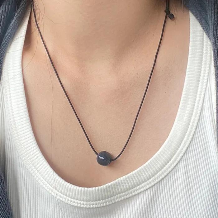 Pebble necklace