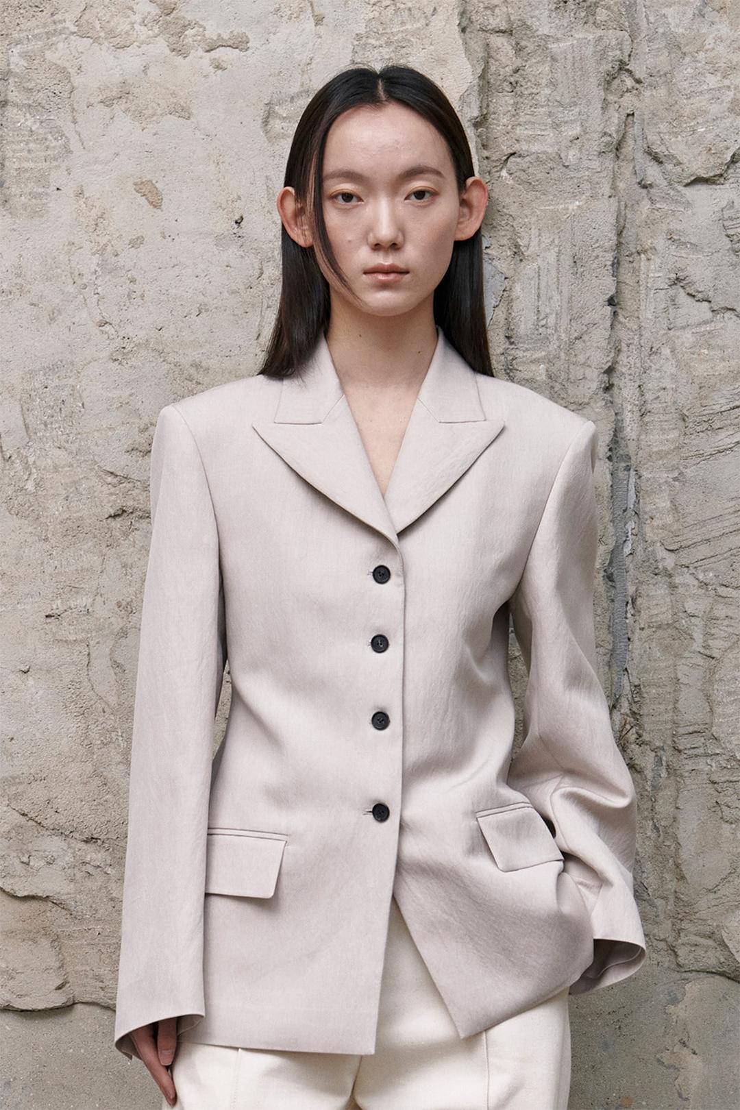 [3월 18일 예약발송] Sculpted Single Blazer _ Soft Grey