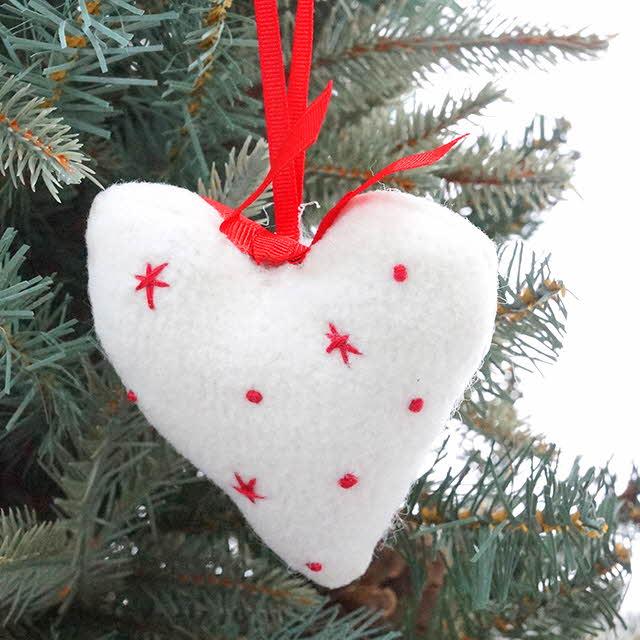 크리스마스 트리장식 페브릭 오너먼트 리본 하트 10cm