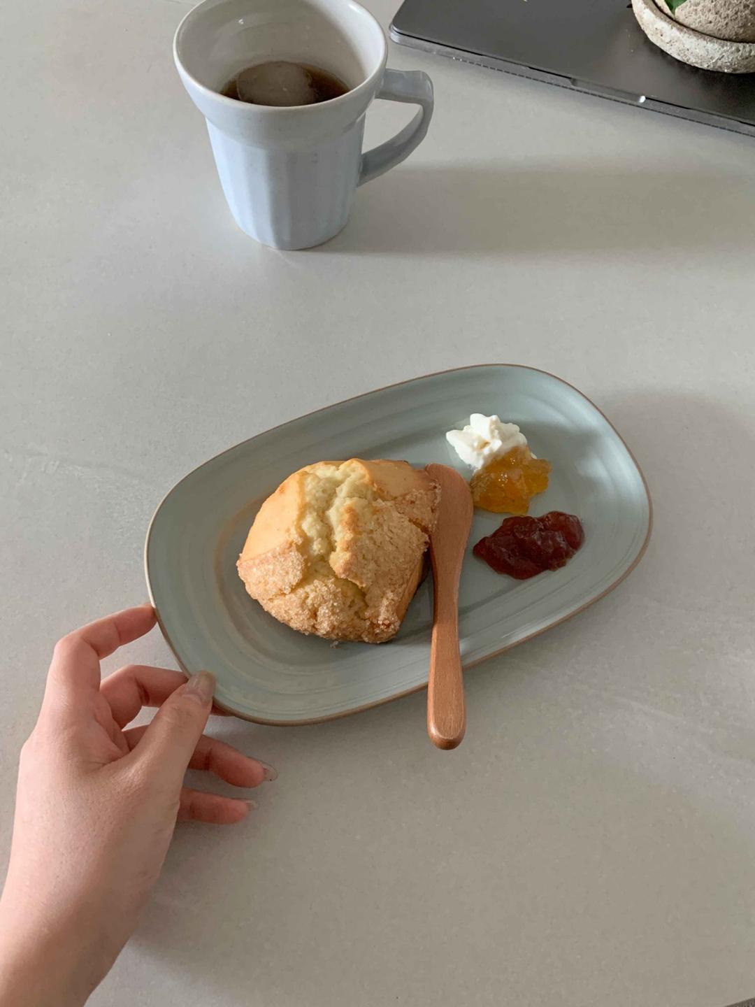 pale plate