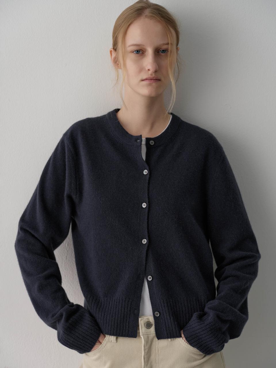 캐시미어 미니멀 가디건_midnight navy