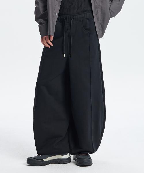EASIER BALLOON SWEAT PANTS (BLACK)