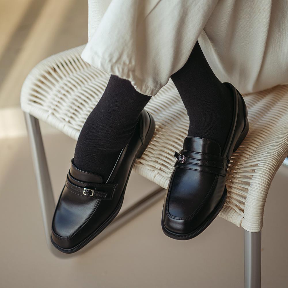 소보 콜린 베이직 벨트 단화 로퍼 2cm