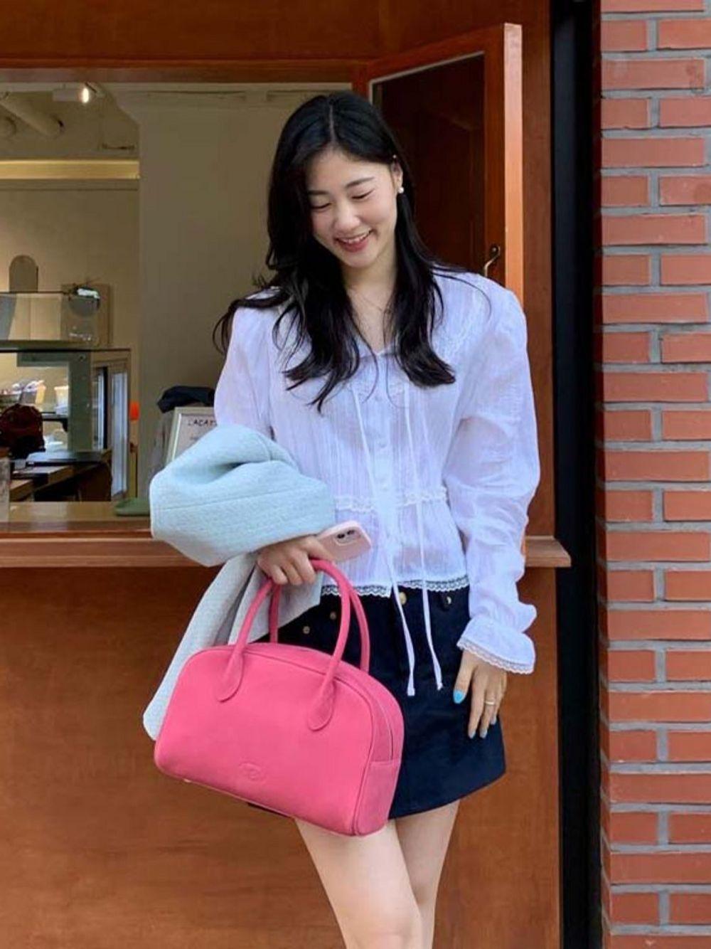 [🌸봄신상/벚꽃룩🤍]로디 레이스 블라우스 (1 color)