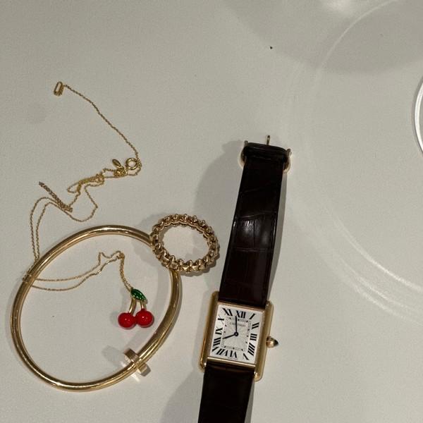 CHERRY COLOR NECKLACE