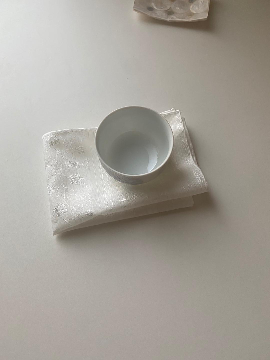 단종 예정- 희고 맑은 매트