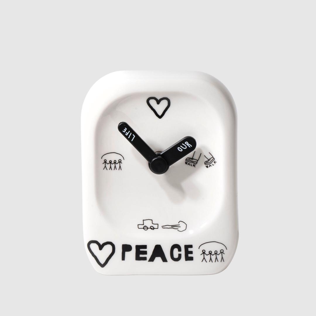 INAP EDITION_OCLOCK DESK_07_W