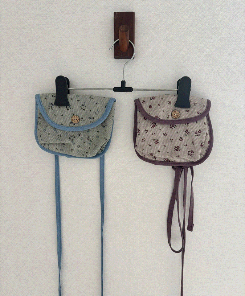 petal pouch belt bag