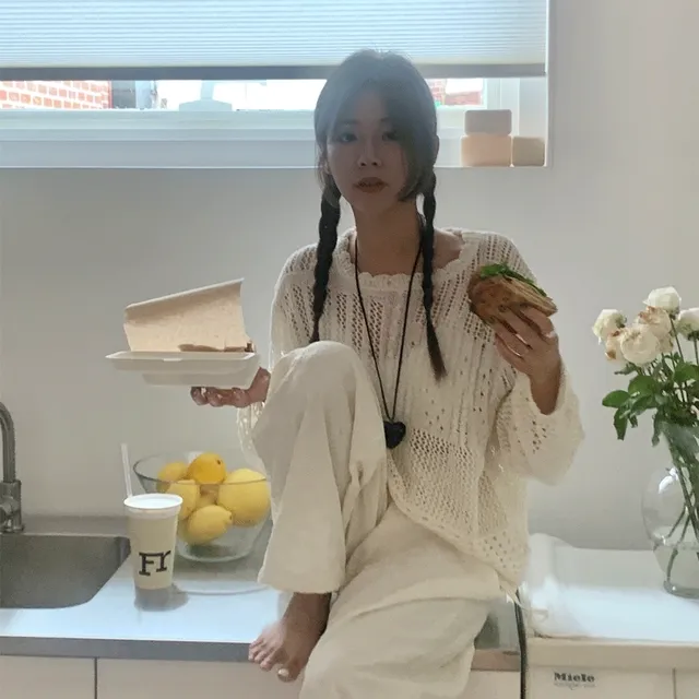 ♡휴양지룩 추천♡ 아이보리  바로배송 unique hole knit (2color)