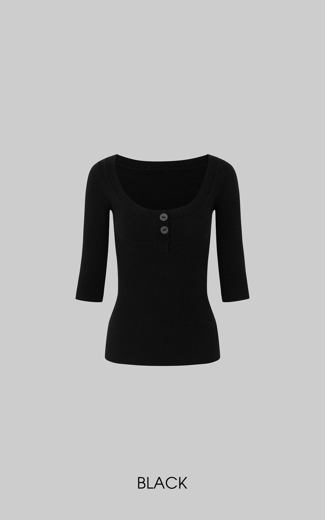 IAMXIAA Scoop Neck Knit Top with Button Detail