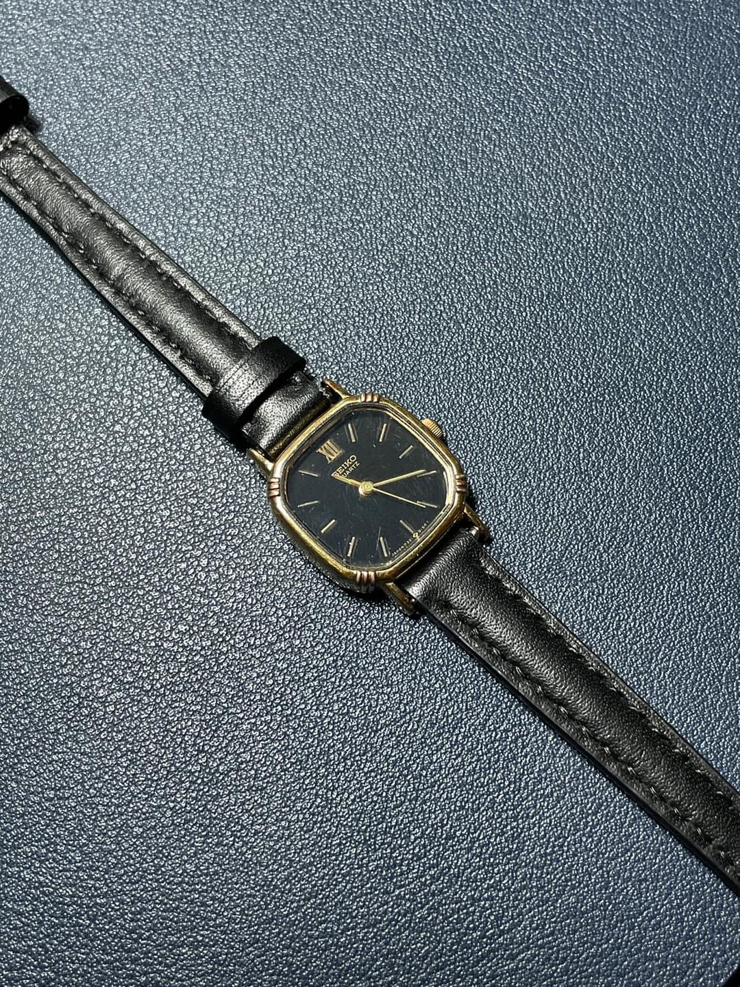 세이코 쿼츠 레더 시계 | 후루츠패밀리