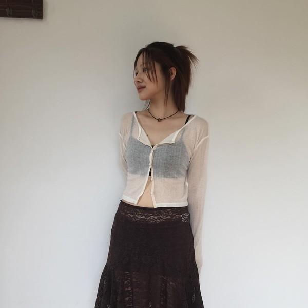 soft button cardigan (ivory/black)