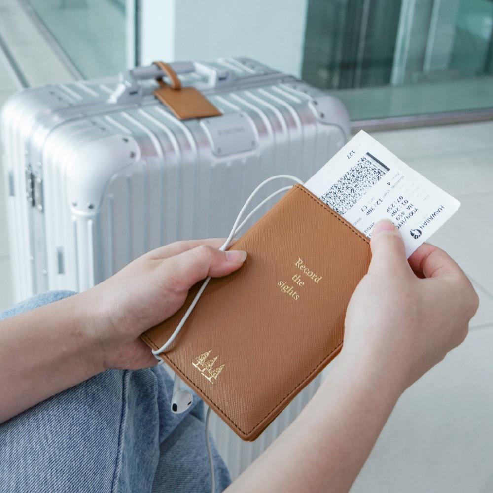 불법복제 방지 안티스키밍 히위고 여권케이스 RFID 차단 : 여기 상점