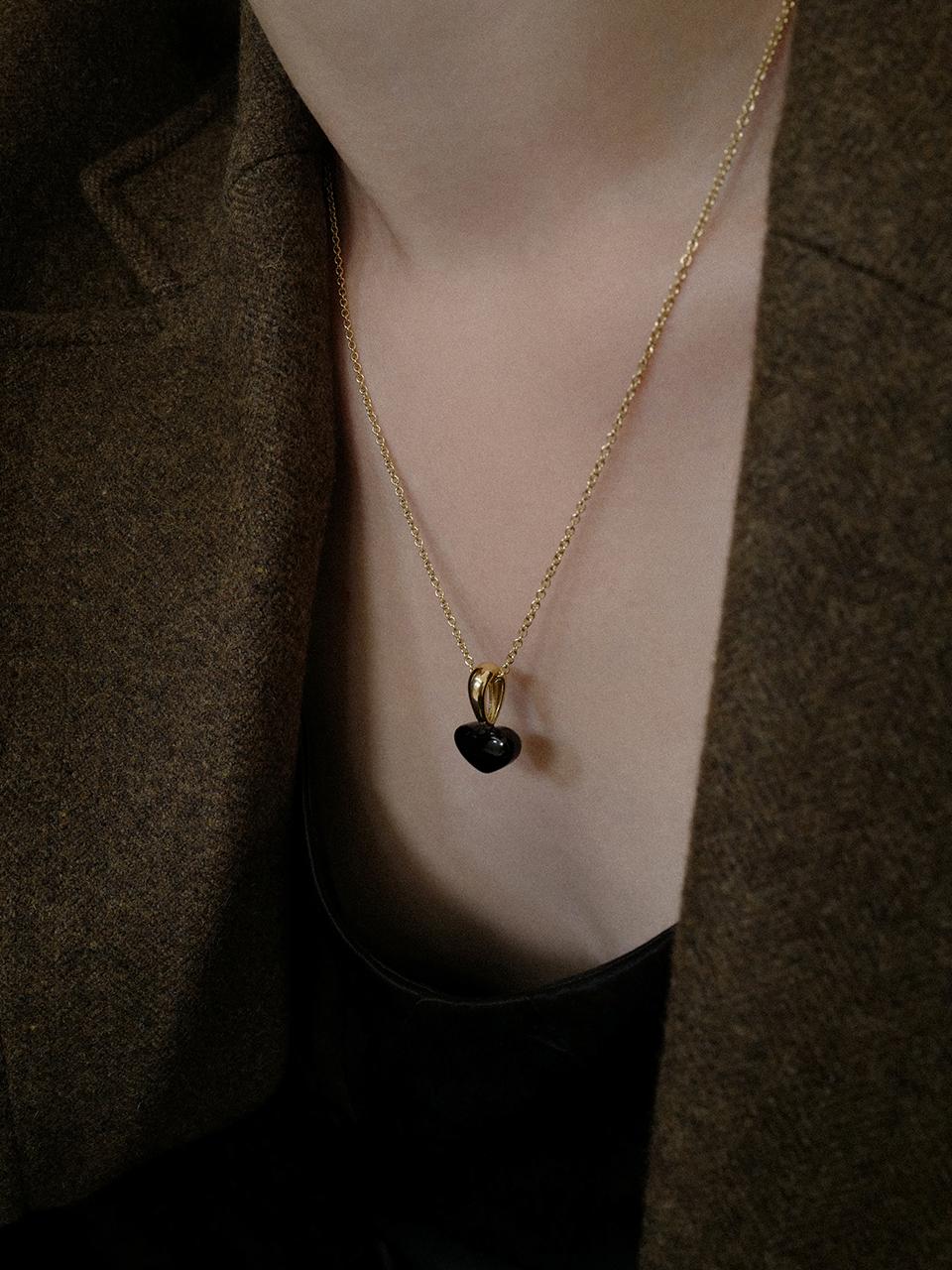 stone heart mushroom necklace (gold)