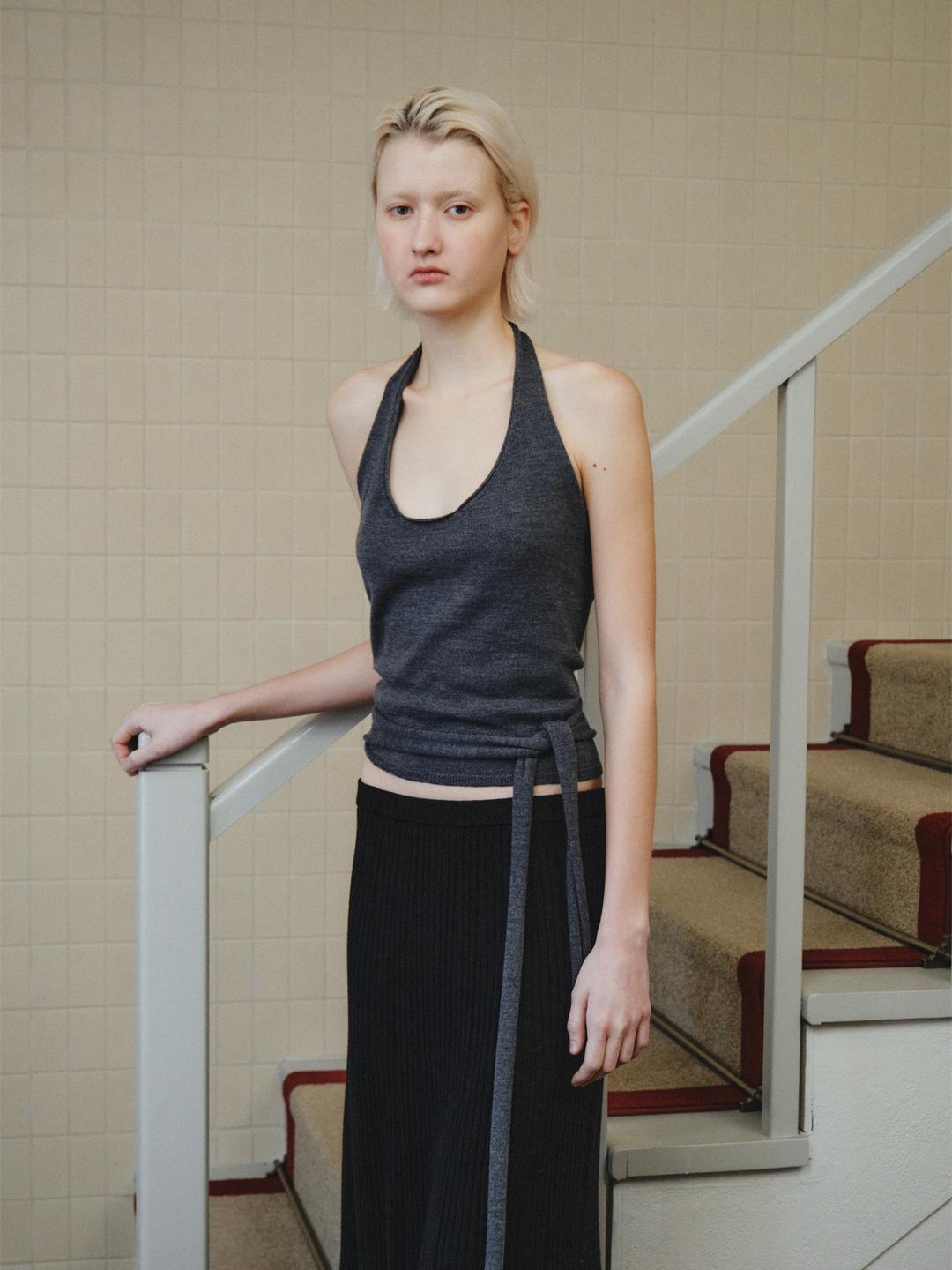 WOOL HALTER WRAP VEST_DARK GREY