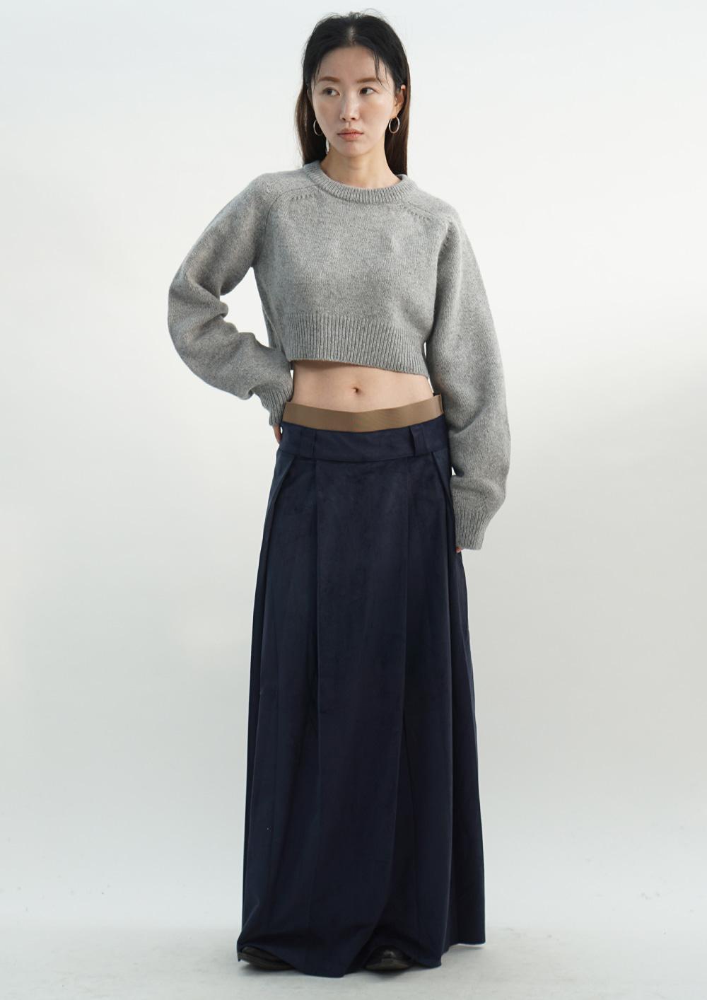 나인 스웨이드 스커트