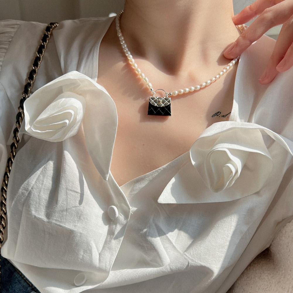 [ 펜던트+진주목걸이 ] Signaure petit  pearl Necklace 이에  hier