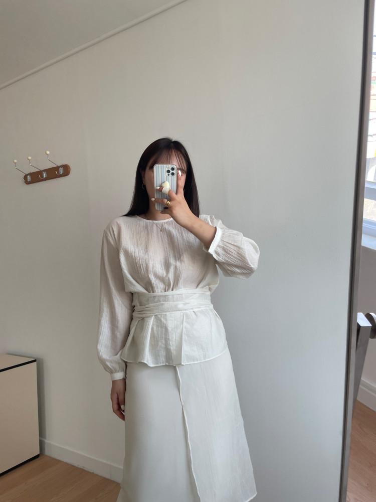 버디 랩 오간자 블라우스