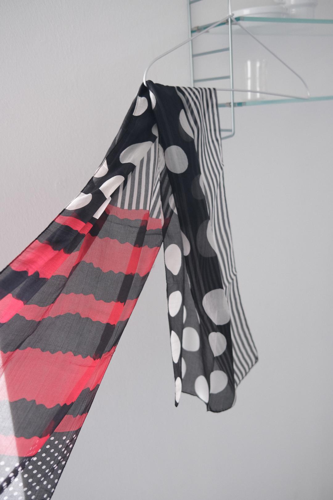 Mixed pattern silk scarf (2col)
