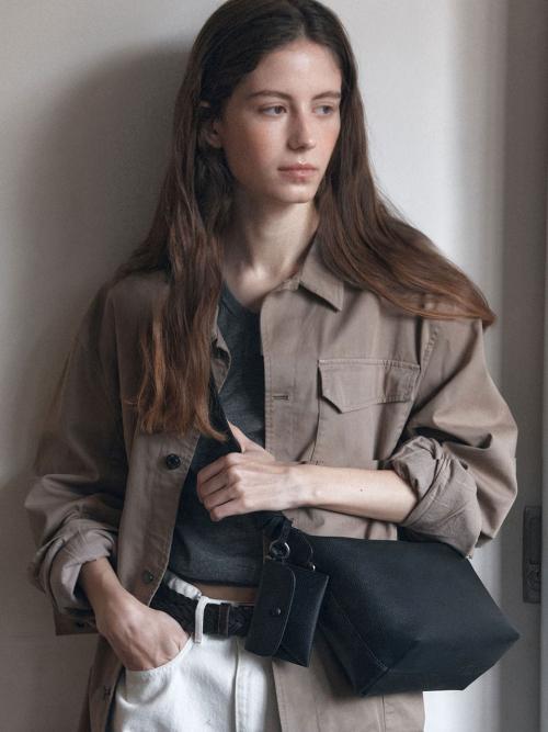 Veneta Volume Bag Black