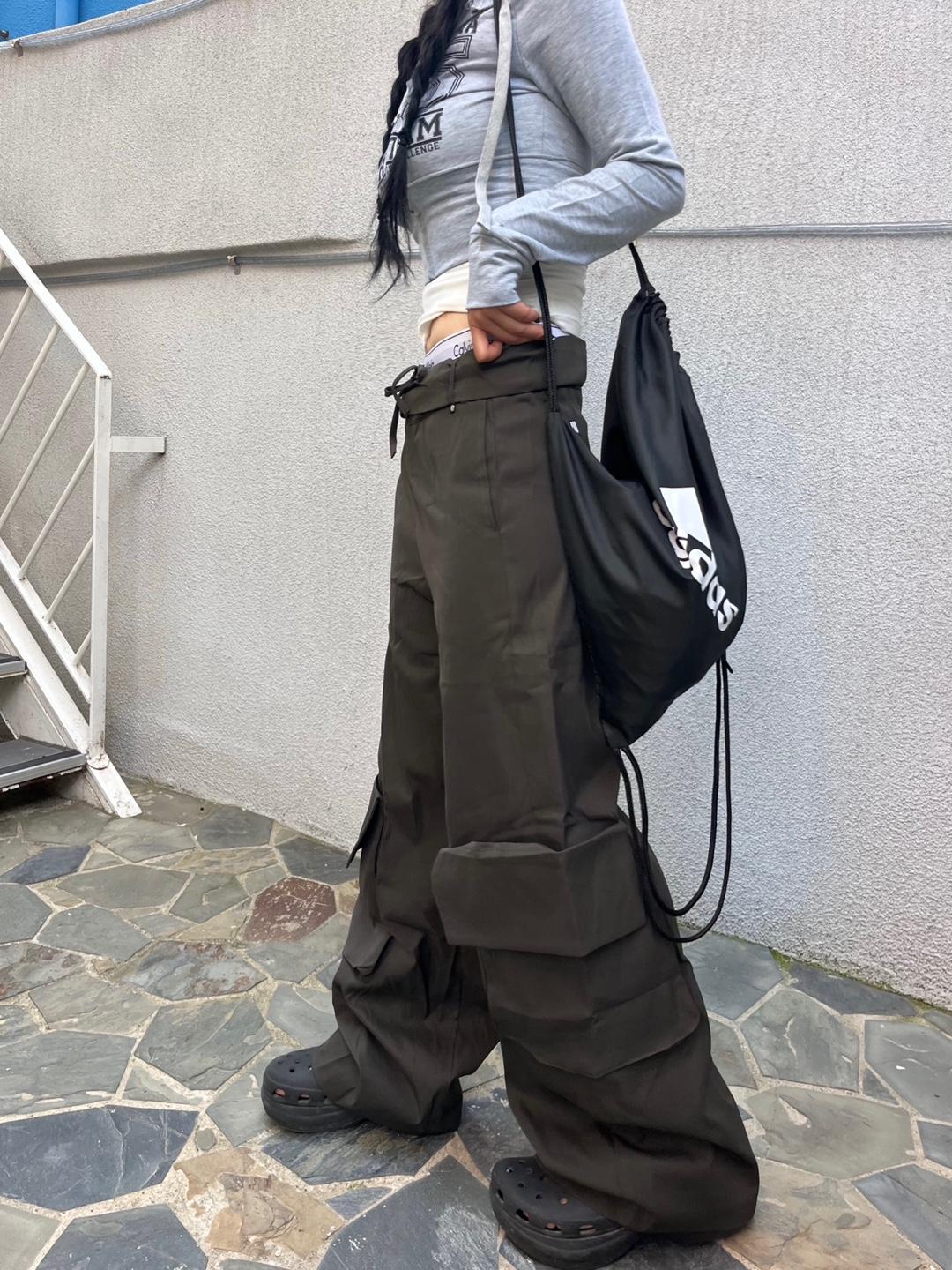 : Waist roll-up point wide cargo pants