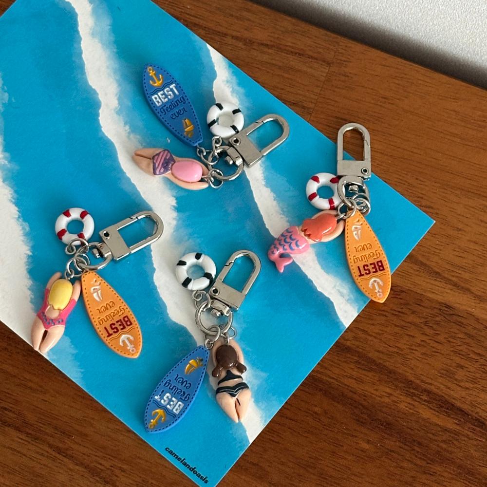 썸머 물놀이 소녀 키링