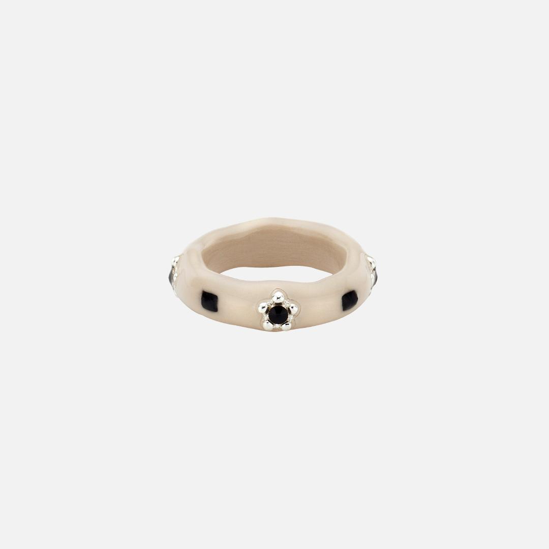 obsidian bloom ring-beige