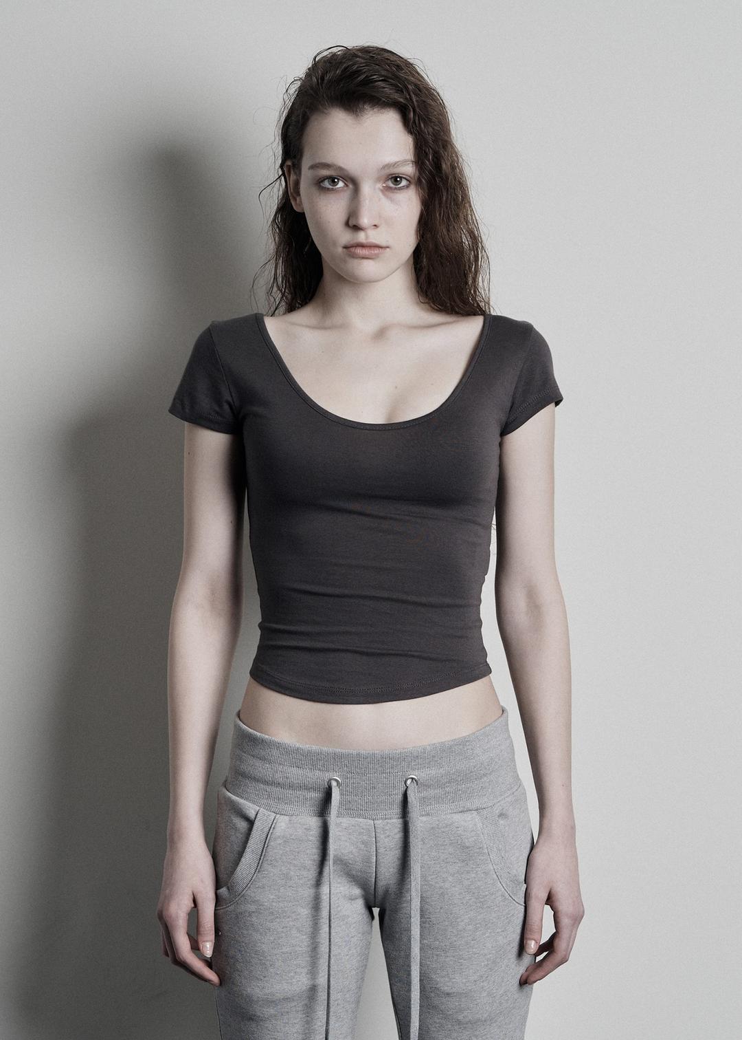 SOFT U-NECK HALF SLEEVE, CHARCOAL