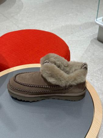 이런 상품 어때요? [공식 UGG] 25FW 여성 스티치 양모 칼라 미니 부츠 (클래식 울트라 미니 알파인) 히코리 1665302532