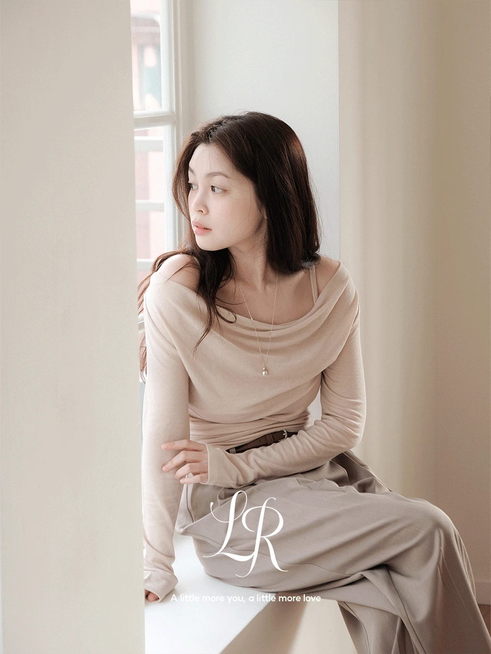 [made] 도브 레이어드 오프숄더 티셔츠 (2color)