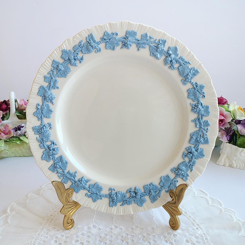 [Antique] 웨지우드 퀸즈웨어 쉘엣지 라벤더 온 크림 샐러드 접시