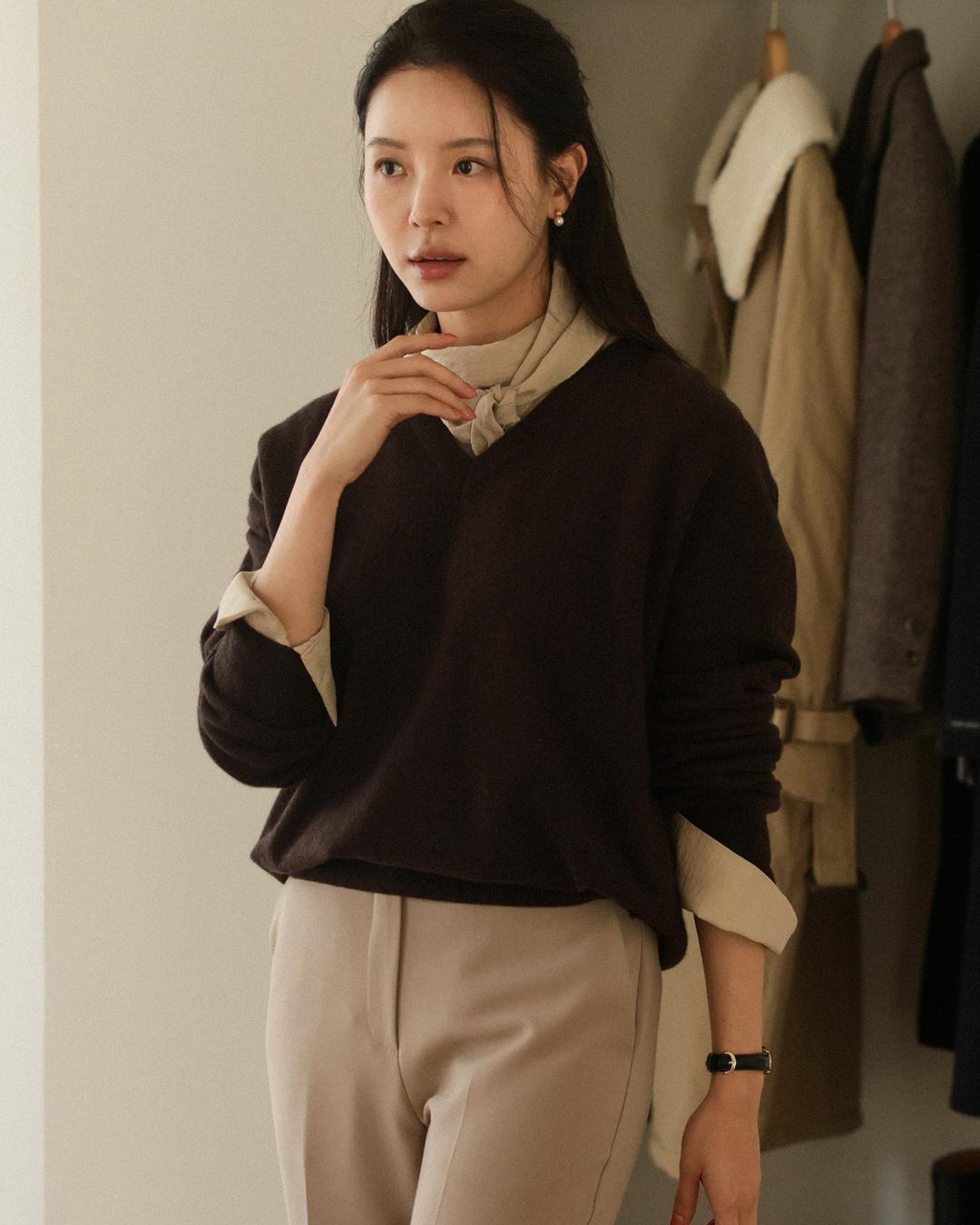 투버튼 세미 부츠컷 팬츠 M262