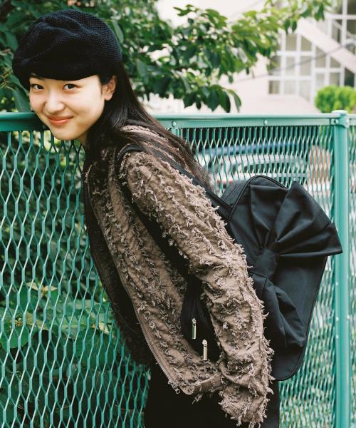 트위스터 리본 숄더백 - 블랙