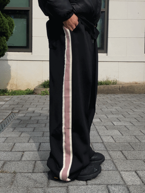 레드 라인 트랙 와이드 팬츠