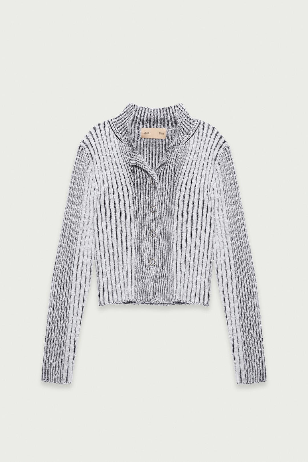 SNAP COLLAR KNIT CARDIGAN IN BLACK