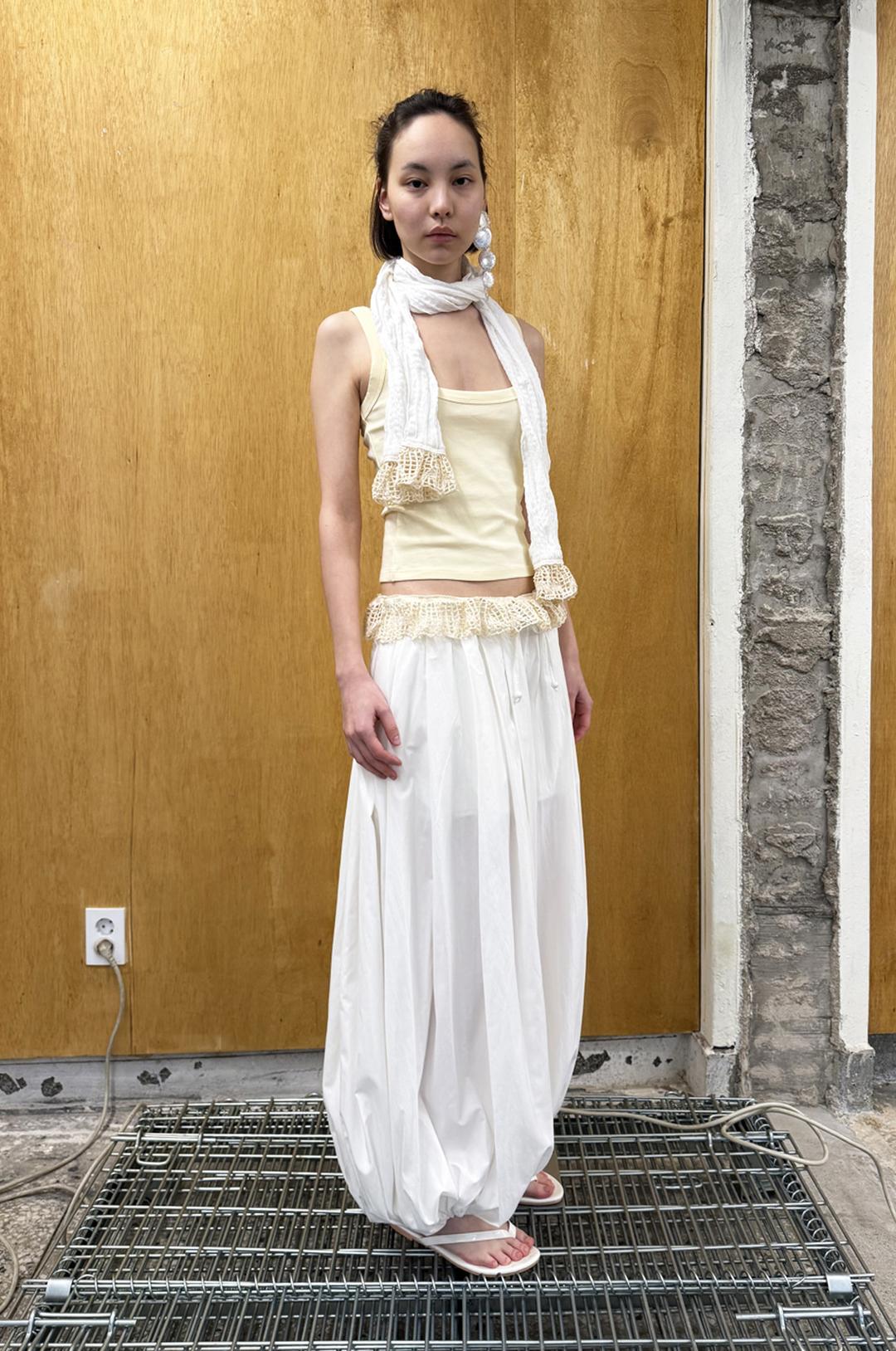 G_LACE KNIT BALLOON PANTS / WHITE