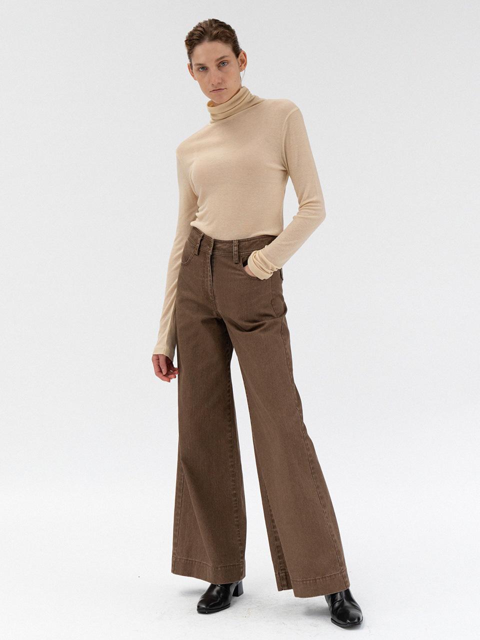 wool turtle neck long-sleeve tee (beige)
