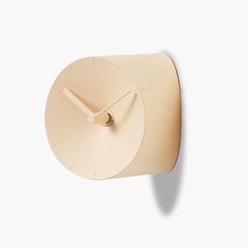 Mosery Clock / Butter