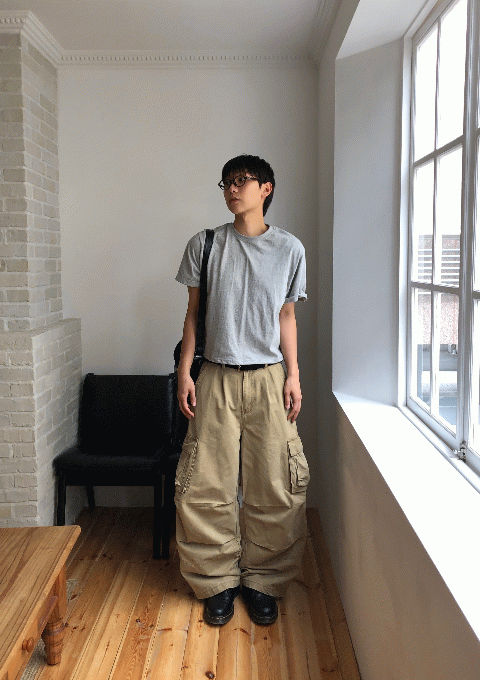 로이트 크롭 베이식 티셔츠