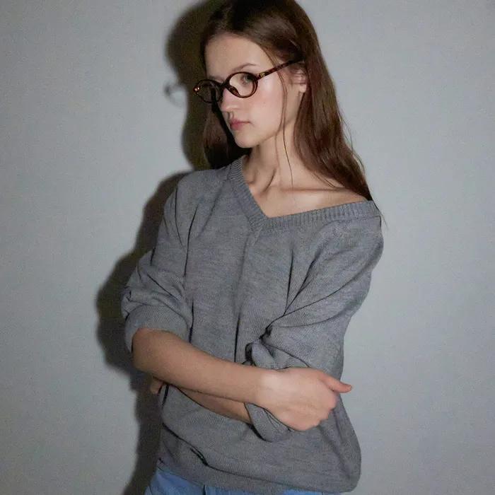 COZY LOOSE FIT V NECK KNIT MELANGE GREY