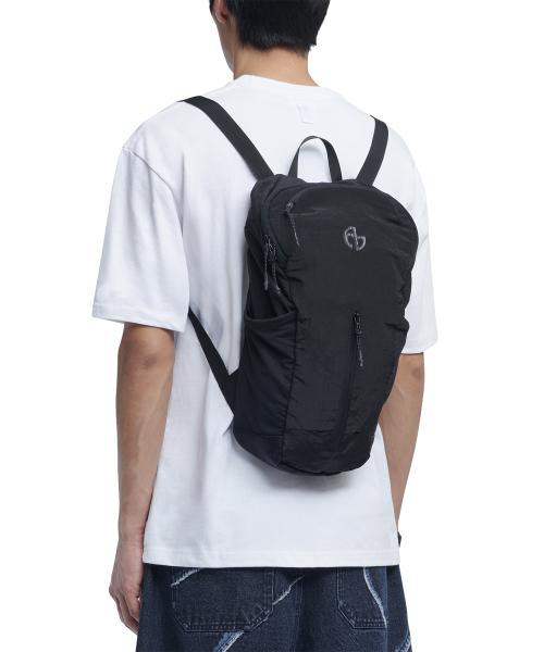 SYMBOL NYLON DAYPACK (12L) - BLACK