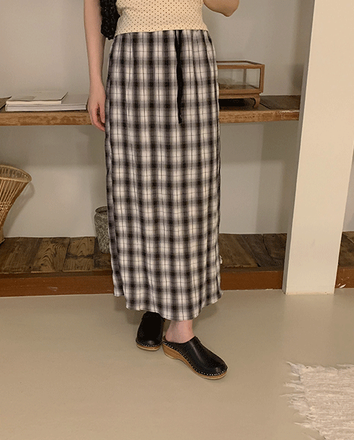 데일리마켓 sunny check skirt / 2color
