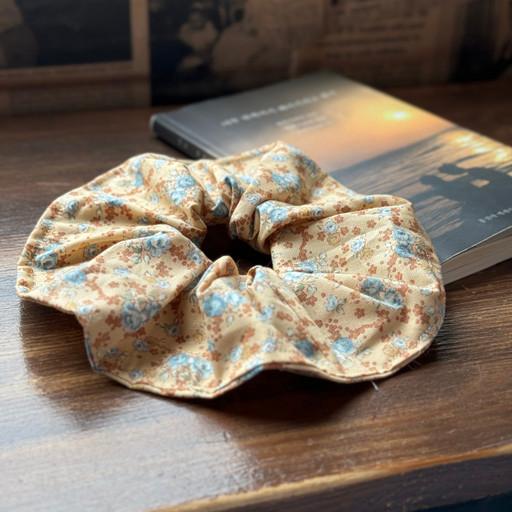 푸딩 스크런치 머리끈 - 옐로우 베이지