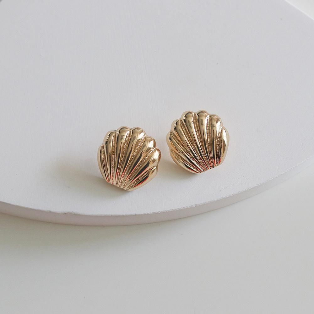 ee73g clam 골드 조개 귀걸이