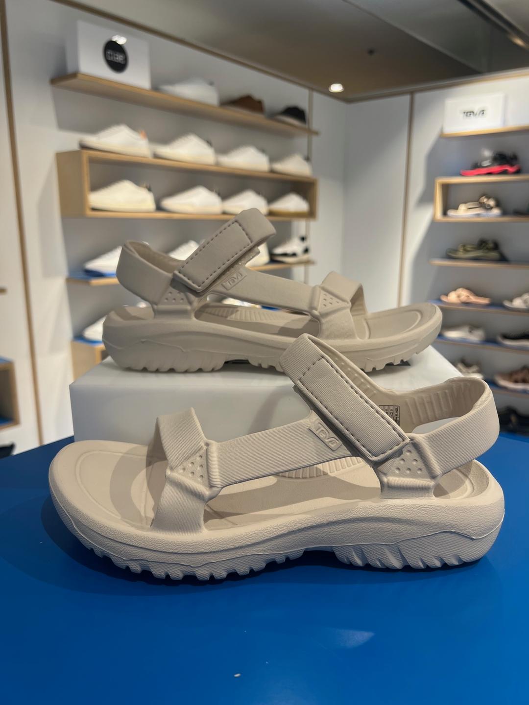 TEVA 테바  샌들  STVF2314070 허리케인 드리프트 Hurricane Drift 3종