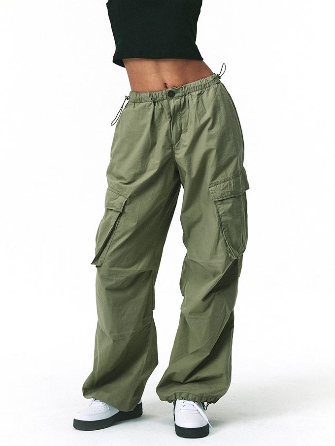 [4월 17일 발송] PARACHUTE CARGO PANTS KHAKI