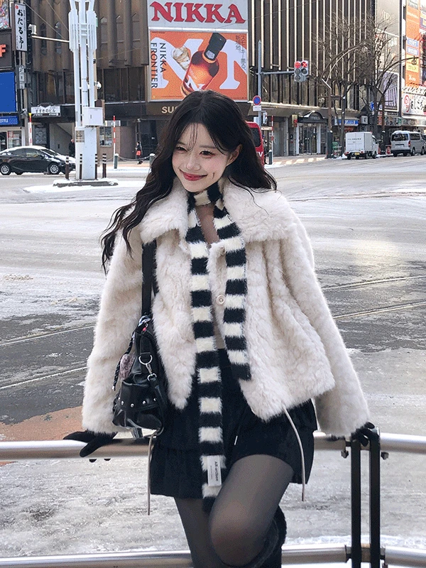 라쿠 빅카라 버튼 퍼 자켓 (3color)