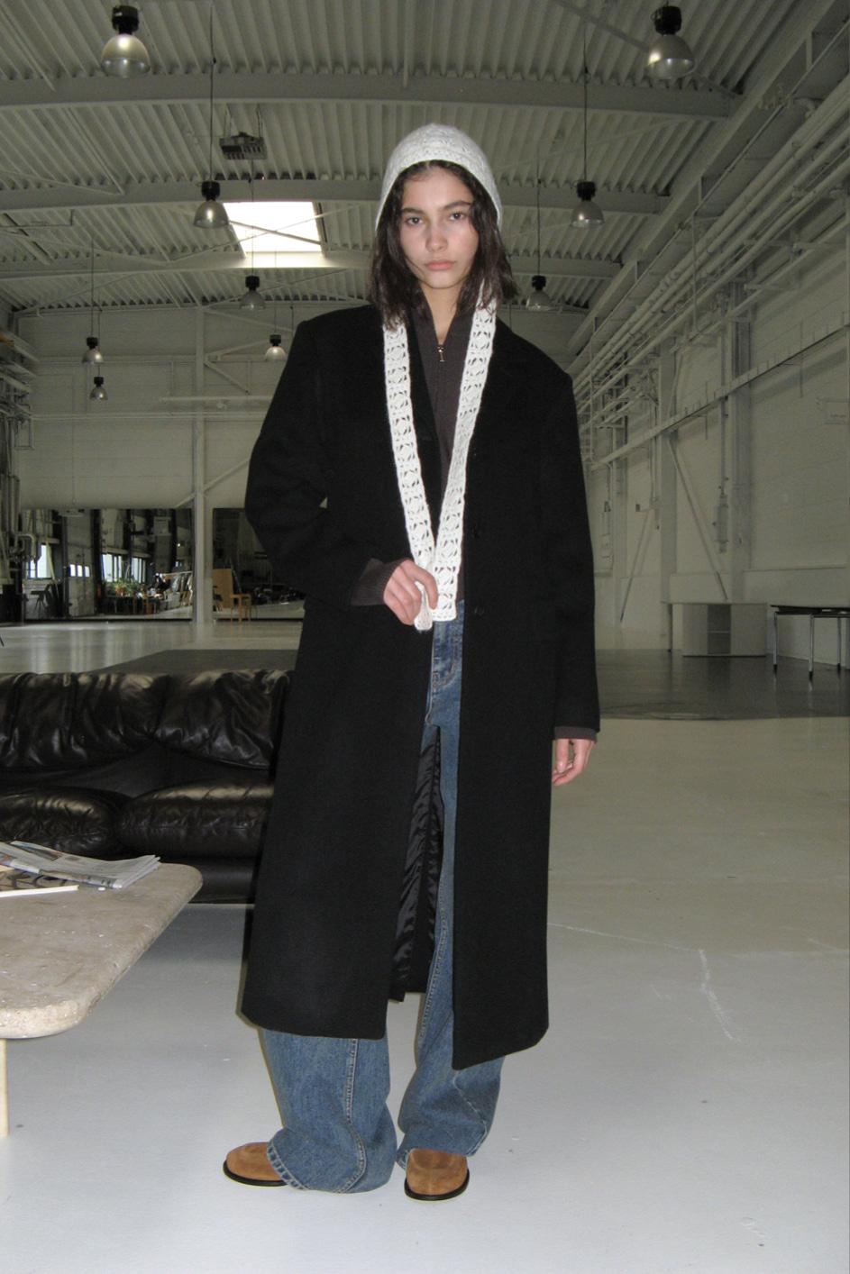 CLASSIC SINGLE COAT, BLACK