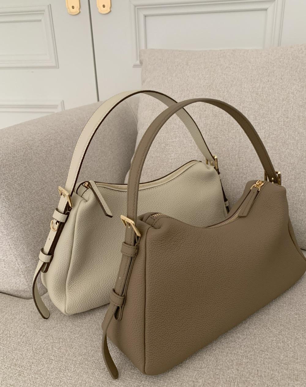 프리 시티 숄더백